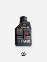 Lade das Bild im Gallery-Viewer, Olio motore Off Road 1L 2T MOTUL 104038 800