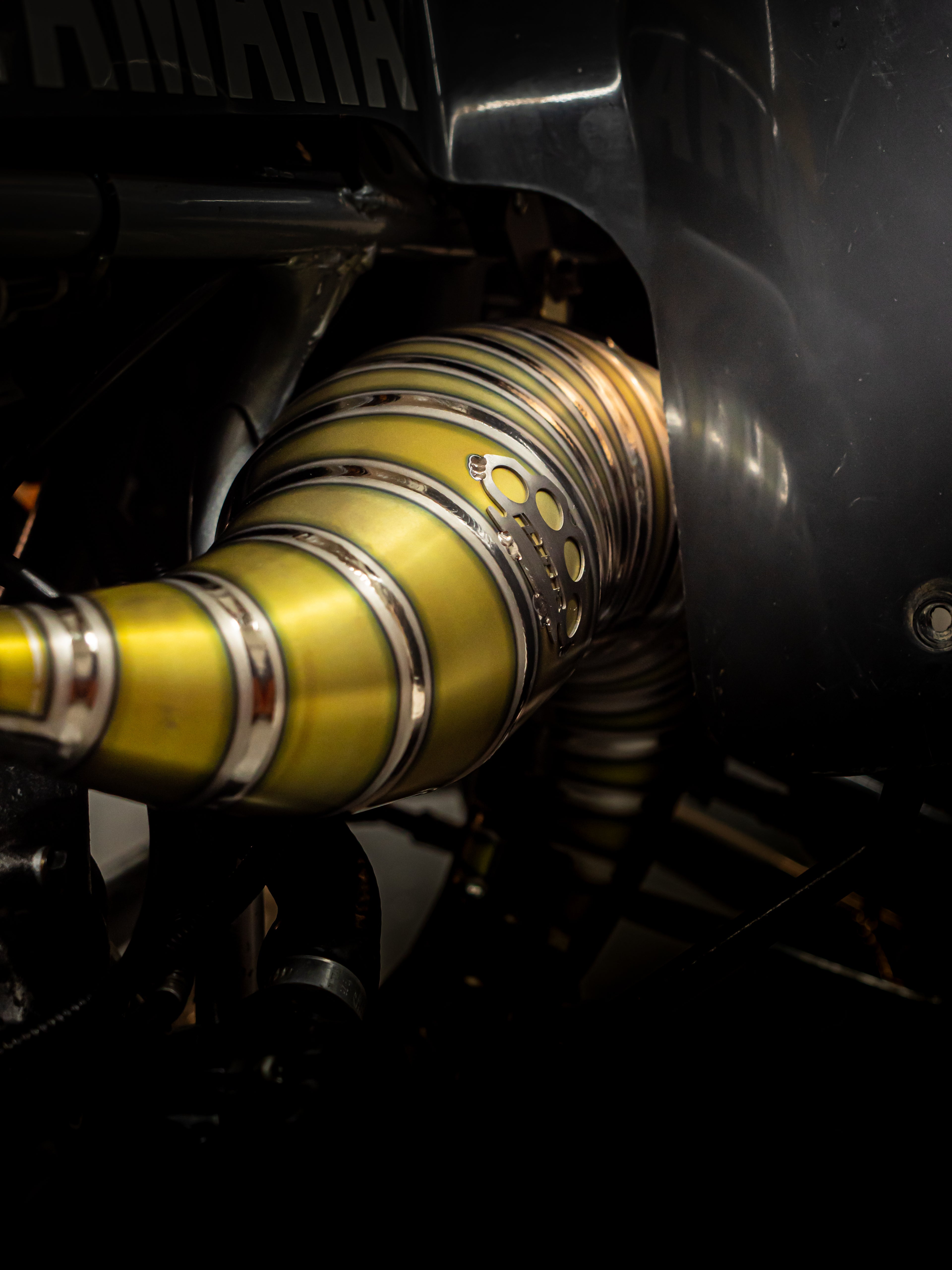 DBR Komplett-Auspuff aus Titan für YAMAHA BANSHEE 350CC ATV 1988–2009