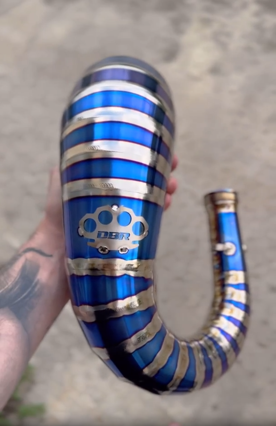 DBR Off-Road 125/150cc Titanium Auspuff Hoch - Bauch